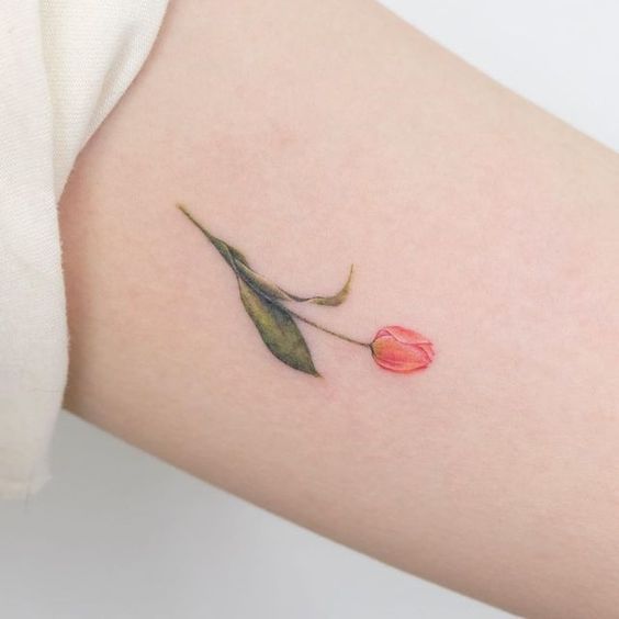 tatouage fleurs