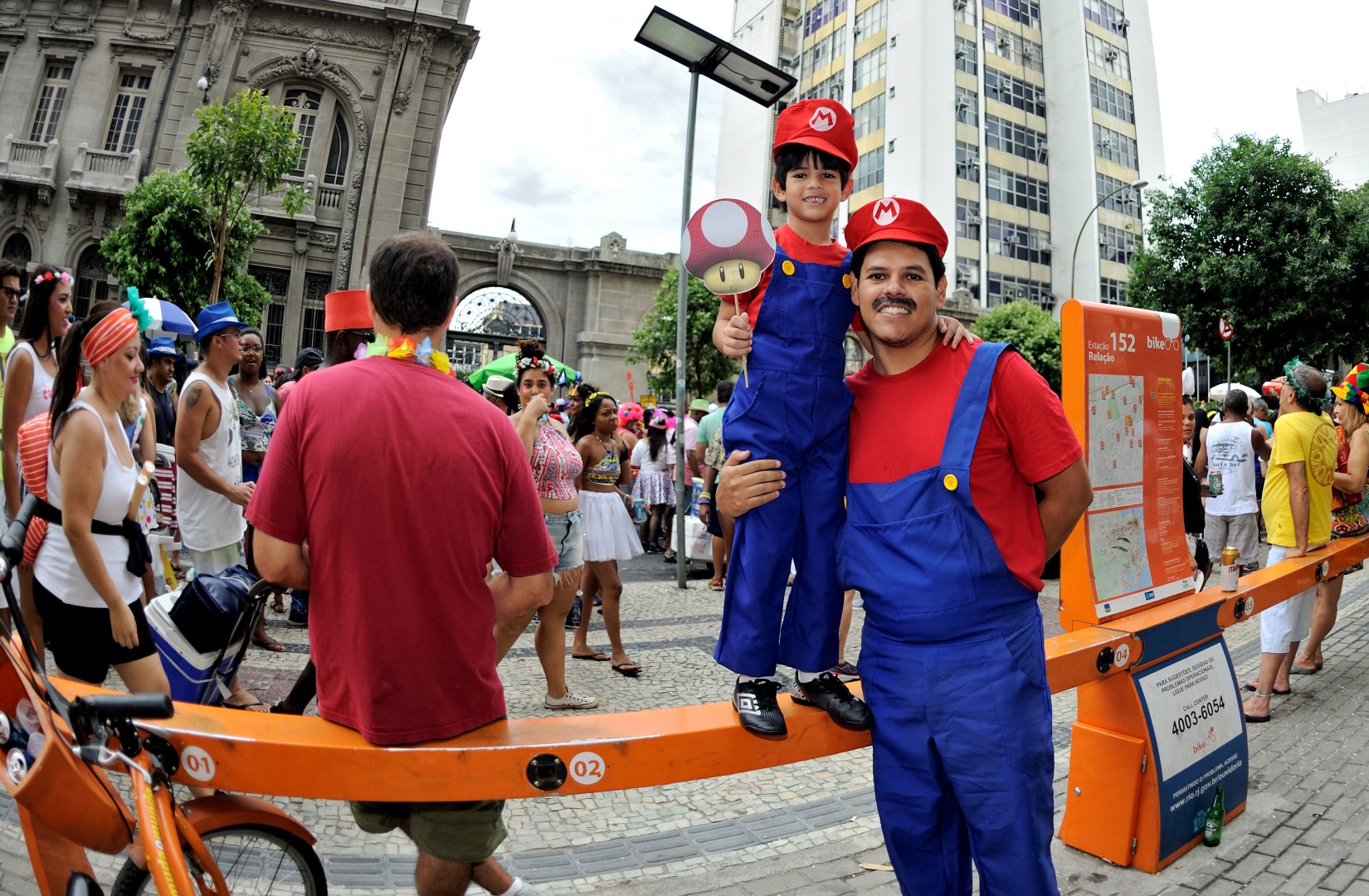 carnaval déguisement de Mario